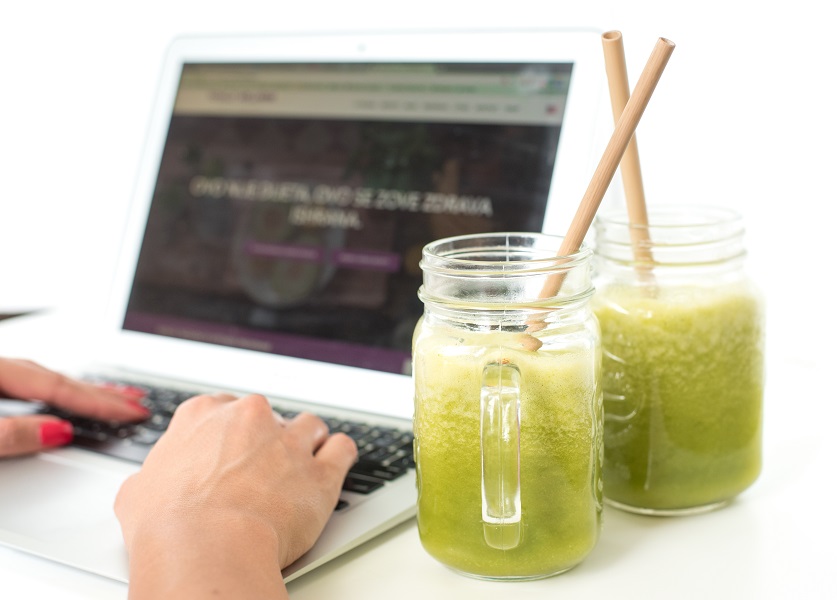 smoothie-detox-vegetables-broccoli-rocket salad-Iceberg Salat Centar