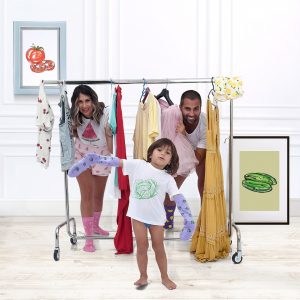 family-fun-values-health-clothing-dress up-style-Iceberg Salat Centar