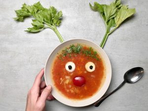 tomato soup-soup-tomato-recipe-chowder-klub zdravih navika-iceberg salat centar-healthy-vegan-feasting