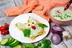 cucumber and baby spinach spread
