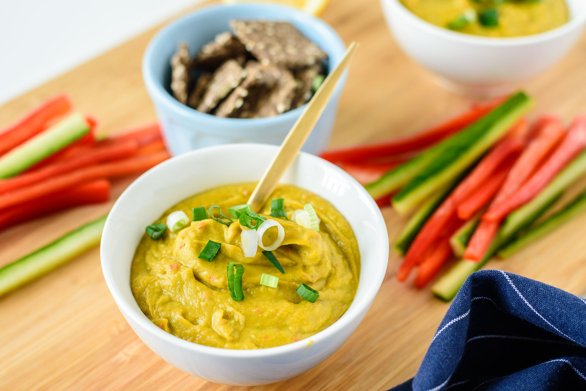 Red lentil and avocado hummus
