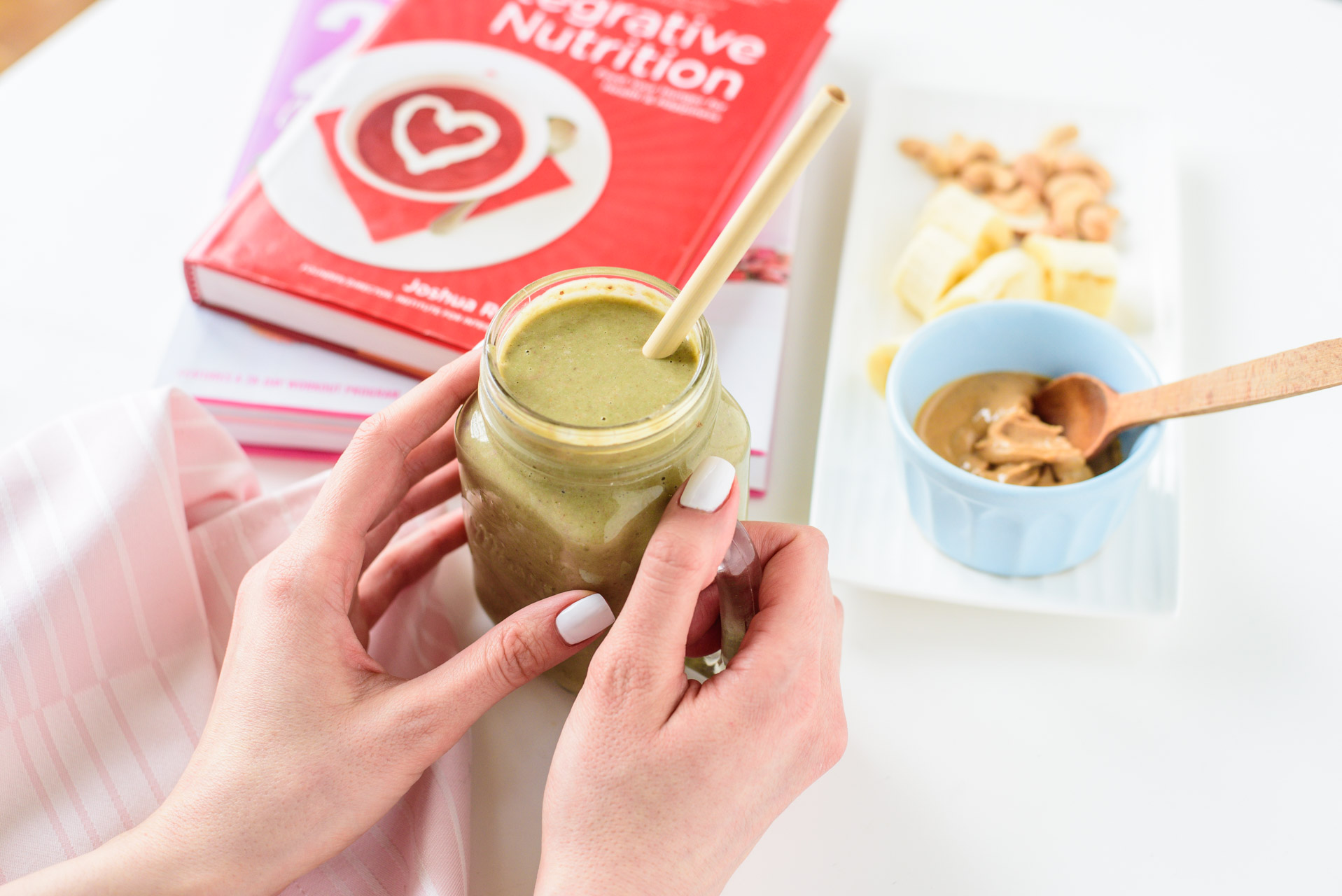 Mint and Peruvian Maca Smoothie