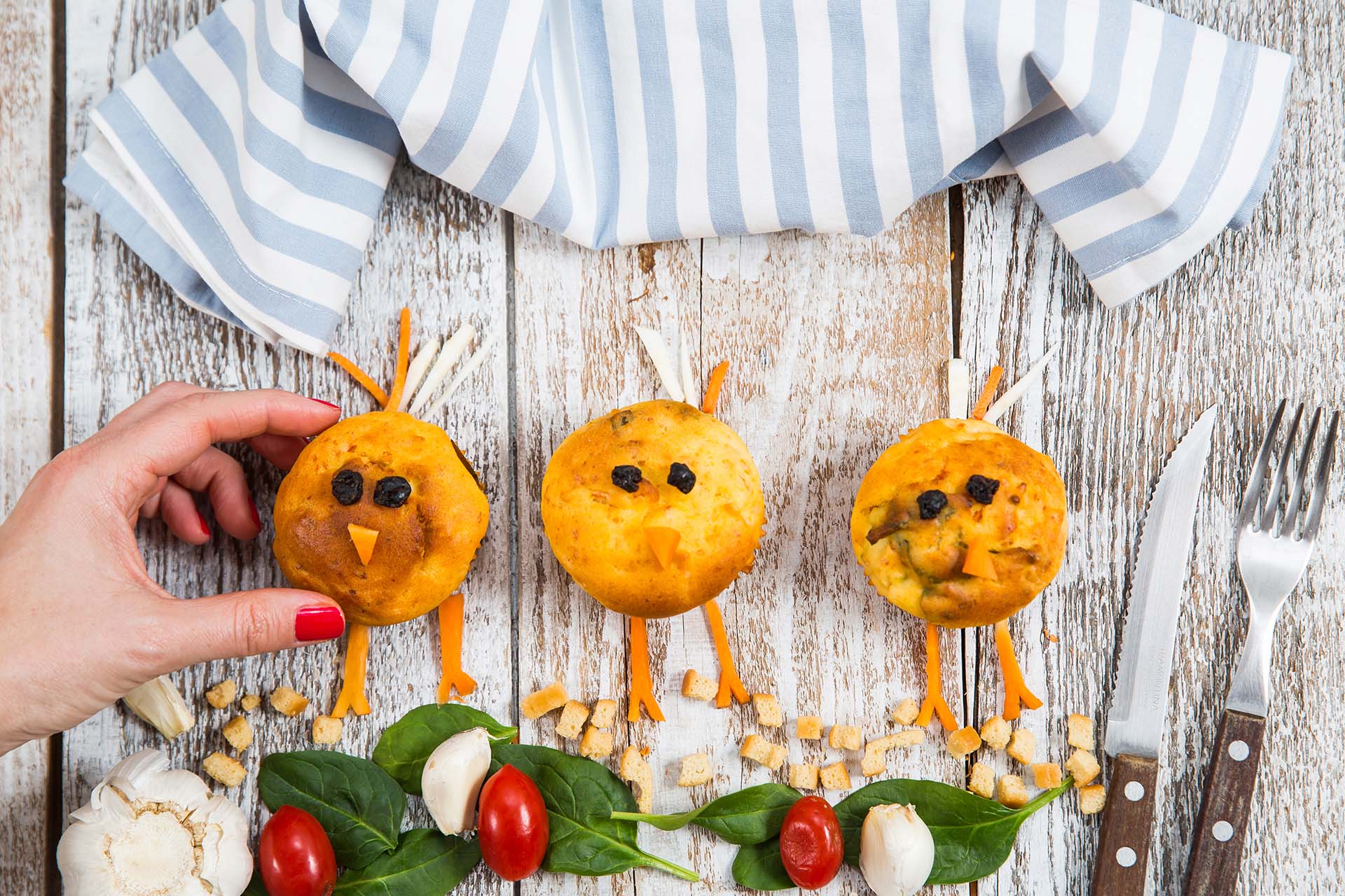 Carrot and Spinach Cornbread Muffins
