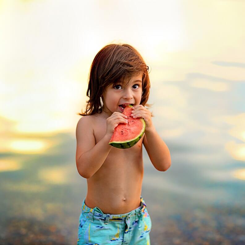 watermelon-family-moments-values-health-Iceberg Salat Centar